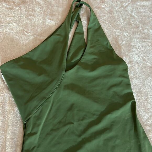 NWOT ALIX NYC Page One Shoulder Cut Out Thong Bodysuit - size M - Picture 8 of 8